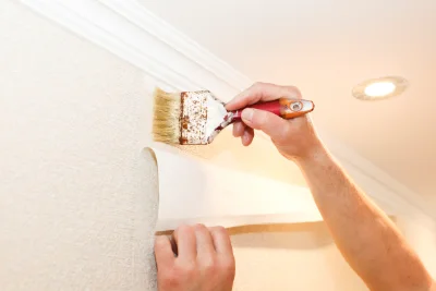Pose de papier peint à Solers — revêtements muraux et toiles de verre